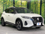 大好評のボディコーティング「弾スプラッシュコート」もご納車までに施工可能。通常のガラスコートと異なる、耐久年数6年の無機質ガラスコーティングが、ボディをキレイな状態に保ってくれます。