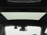 ぜひ厳選したドイツプレミアムブランドのお車を、見て・触って・比べてください!