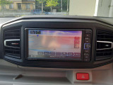 ナビ付車です!ドライブには嬉しいBluetoothが繋がるので好きな音楽を聴いて快適なドライブを楽しめます。