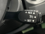 【クルーズコントロール】高速道路もラクラク走行。アクセルを離しても一定速度で走行ができ、長距離運転時の負担を軽減!加速・減速も簡単なスイッチ操作で調整できます。