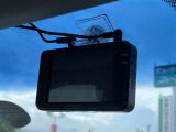 【ドライブレコーダー】映像・音声などの運転中の記録を残します。事故などを起こした起こされた時の証拠になりえますので、もしも時でも安心ですね。