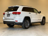 グランドチェロキー リミテッド 4WD 本革シート