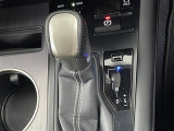 気になる車はすぐにお問い合わせください!画面右側の0066から始まる無料ダイヤルからお問い合わせ下さい!専門スタッフがお車のご質問にお答えいたします!