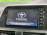【純正ナビ】人気の純正ナビを装備しております。ナビの使いやすさはもちろん、オーディオ機能も充実!キャンプや旅行はもちろん、通勤や買い物など普段のドライブも楽しくなるはず♪