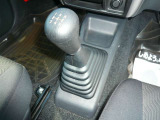 5速マニュアル4WD!