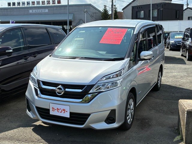 セレナ2.0 B チェアキャブ リフタータイプ 4WD