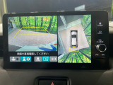 【マルチビューカメラシステム】専用のカメラにより、上から見下ろしたような視点で360度クルマの周囲を確認することができます☆死角部分も確認しやすく、狭い場所での切り返しや駐車もスムーズに行えます。