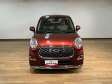 キャストスタイルのお買得車が入庫しました!!(^^♪走行なんと2.7万km!ナビゲーション、バックカメラ、ステアリングスイッチ、オートライト、オートエアコン、キーフリーなど装備の1台です!!(^^♪