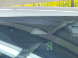 【スマートシティブレーキサポート】低速走行中に前方の車両等を認識し、衝突しそうな時は警報とブレーキで衝突回避と被害軽減をアシスト。より安全にドライブをお楽しみいただけます。