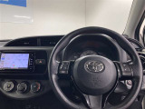 使いやすく運転しやすいレイアウトの運転席周り。