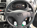 運転中も見やすいメーター。
