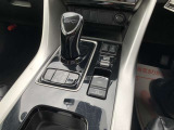 ★中古車なので、傷や凹みは多少はございます。小さな傷から大きな傷までさまざまです。大きな傷凹みは鈑金塗装修理後にお渡しを致しております。自社鈑金工場完備ですので、スピーディーな対応が可能です!