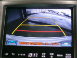 バックガイドモニターで、後方を確認しながら安心して駐車することができます。運転初心者も熟練者も必須の機能ですよ!