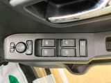 WEB掲載時にはお車に付いている装備と、様々な写真をたくさん載せるように心がけております。1台1台特徴をとらえたキャッチコメントを掲載しています。