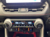 気になる車はすぐにお問い合わせください!画面右側の0066から始まる無料ダイヤルからお問い合わせ下さい!専門スタッフがお車のご質問にお答えいたします!