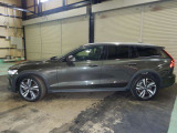 V60クロスカントリー B5 AWD プロ 4WD アダプティブクルーズコントロール トップ