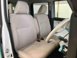 たとえばダイハツのお店にある、たくさんのスマアシ搭載車は、正常に作動する事をしっかり確認します。