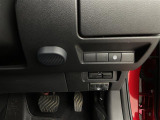 気になる車はすぐにお問い合わせください!画面右側の0066から始まる無料ダイヤルからお問い合わせ下さい!専門スタッフがお車のご質問にお答えいたします!