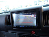 ☆嬉しいバックカメラ付き!後方が苦手で大きな車は運転できないという方の強い味方ですね!しかもガイドラインが映るのでそれを頼りに運転していただければ後方も安心してバックできますよ☆