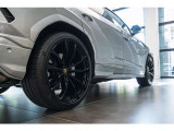■Grigio Nimbus ■Rims Taigete 23 shiny black ■Black caliper ■Body Color Style Package