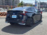 プリウス 1.8 A プレミアム E-Four 4WD 