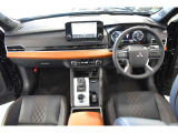アウトランダー PHEV 2.4 P 4WD 