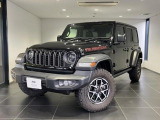 「どこにでも行ける。何でもできる。」Jeepに息づく自由の精神はその素晴らしい性能で、Jeepだから辿り着ける未知なる世界へ誘い心と身体を開放します。