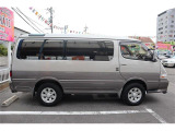 ここで整備して車検を受けます!タイミングベルトをH31交換済!まだまだ乗れます!外装も内装も充分に色も艶もあり、綺麗です!アクセス多数!お買い得!限定1台!お早めに!
