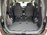 普段のお買い物や通勤、送迎等に十分な荷室スペースを確保しております。セカンドシートを倒すと、大きな荷物の積載も可能です♪