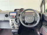 運転しやすいインパネ周りです。見やすいレイアウトで快適なドライブをサポートします☆☆