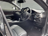 見通しのよいすっきりとした視界で、誰でも運転しやすいです。運転のしやすさは疲れにくさにも繋がりますよ♪
