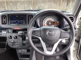 運転席に座ったイメージです。