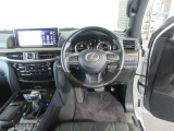 LX 570 ブラック シークエンス 4WD 