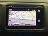 ナビゲーションはフルセグTV対応の純正メモリーナビを搭載しています。Bluetoothオーディオ機能がありますので、スマートフォンなどの音楽も再生できます。