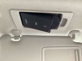 ETCが装着されています。再セットアップ後高速道路の料金所をノンストップで通過できて大変便利です。