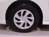 ■装着ホイール■  スチールホイール&車体デザインにマッチングしたホイールキャップです。
