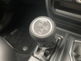 4WDの切り替えレバー