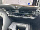 気になる車はすぐにお問い合わせください!画面右側の0066から始まる無料ダイヤルからお問い合わせ下さい!専門スタッフがお車のご質問にお答えいたします!