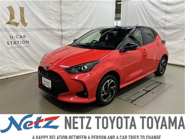 ヤリス 1.5 ハイブリッド G E-Four 4WD 