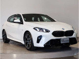 BMW認定中古車は第三者品質評価制度も採用しております。AIS方式による車両品質評価制度も導入し公平な車両コンデション評価を行うことにより車両品質の透明性を高めると同時に更なる信頼と安心をお届けします
