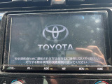 【純正ナビ】人気の純正ナビを装備しております。ナビの使いやすさはもちろん、オーディオ機能も充実!キャンプや旅行はもちろん、通勤や買い物など普段のドライブも楽しくなるはず♪