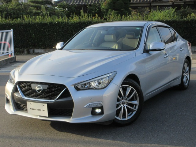 スカイライン3.0 GT