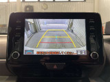 バックガイドモニターで、後方を確認しながら安心して駐車することができます。運転初心者も熟練者も必須の機能ですよ!