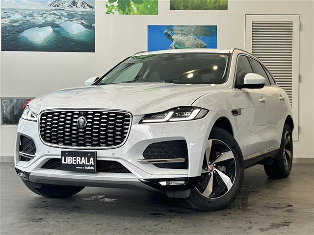 Fペイス4WD 本革シート