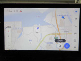 純正ナビで、慣れない道も旅先も安心。