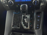 気になる車はすぐにお問い合わせください!画面右側の0066から始まる無料ダイヤルからお問い合わせ下さい!専門スタッフがお車のご質問にお答えいたします!