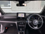 見通しのよいすっきりとした視界で、誰でも運転しやすいです。運転のしやすさは疲れにくさにも繋がりますよ♪