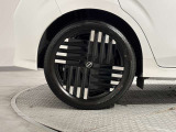タイヤサイズは205/50R17です♪