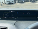【スピードメーター】メーターがシンプルで見やすく運転しやすいですね!