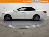 クラウン ハイブリッド 2.5 ロイヤルサルーン 